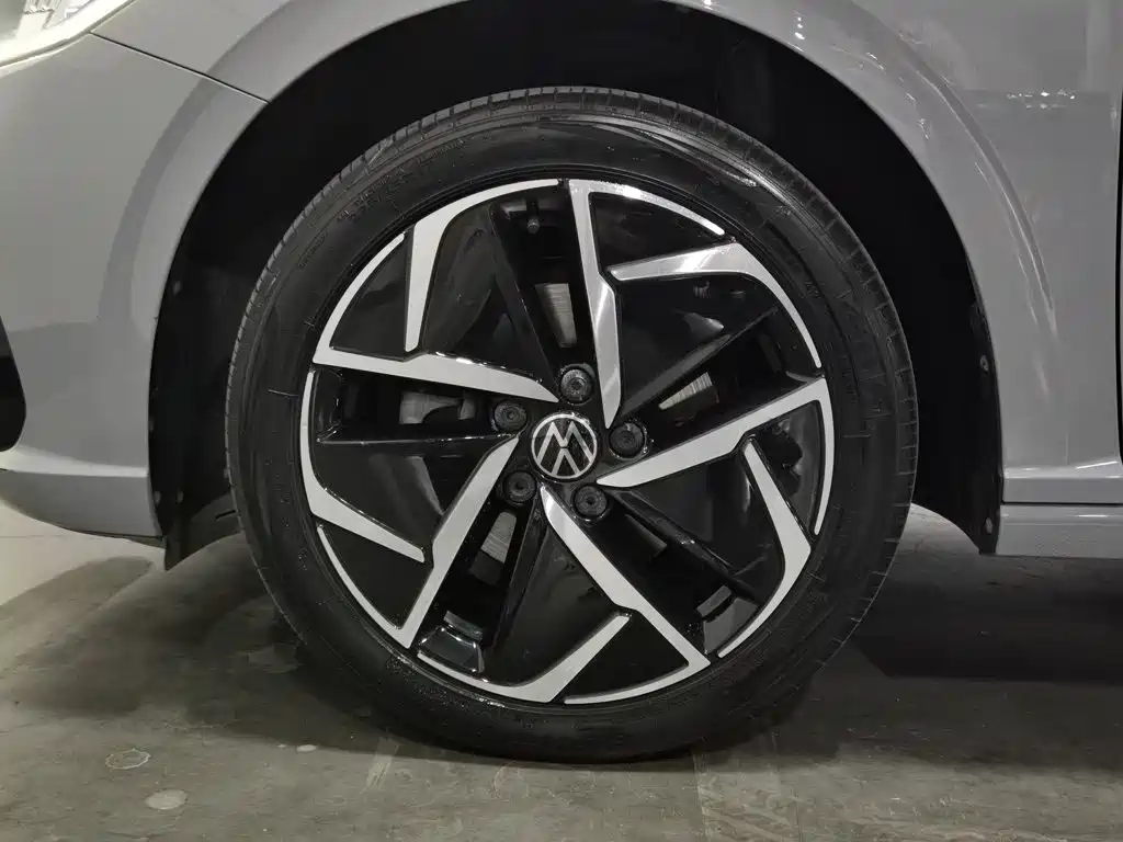 Photo 17 - Volkswagen Lavida