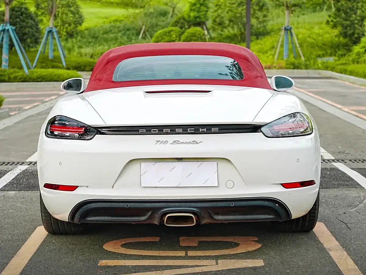 Porsche 718 2022 Boxster 2.0T фото 4