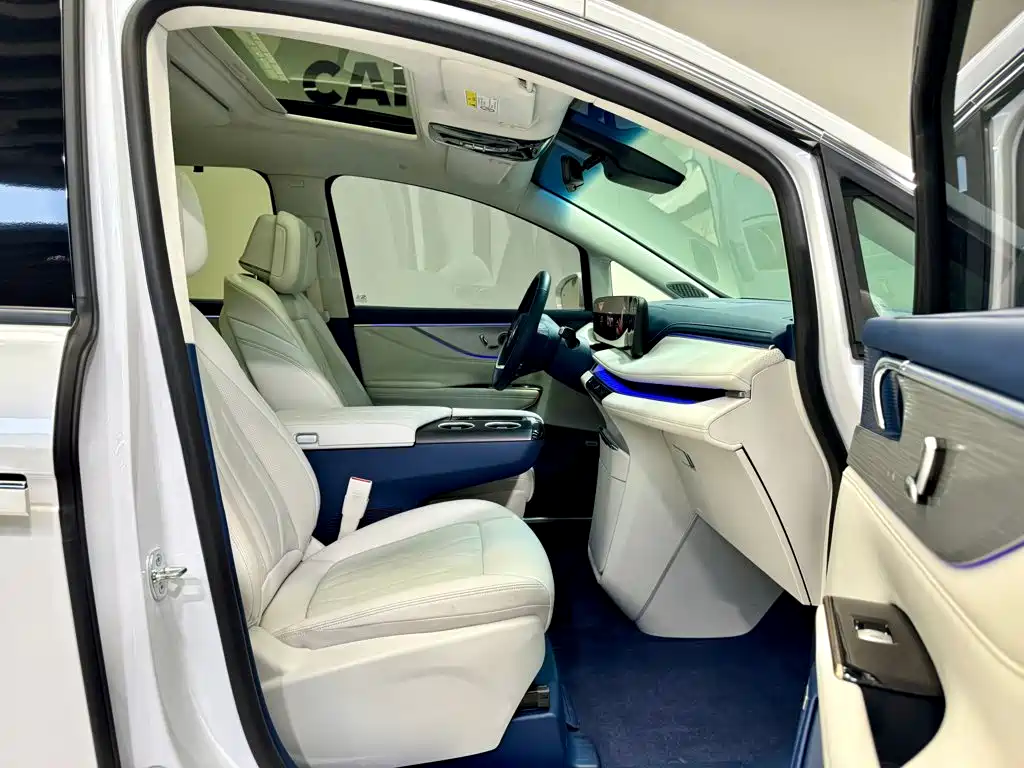 Buick GL8 New Energy 2025 2024 Landglory Luxury Edition 7-Seater
