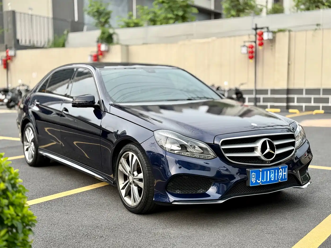 Mercedes-Benz E-Class 2015 E 260 L Sport фото 2