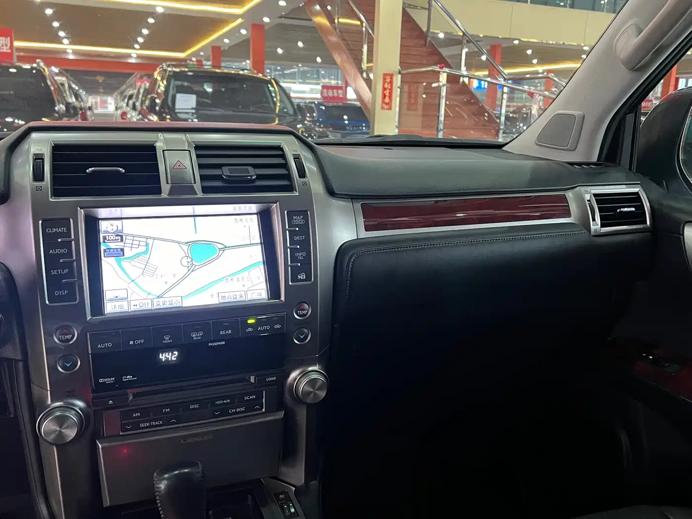 Lexus GX 2012 400 фото 14