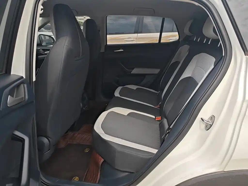 Volkswagen Tharu 2026 2026 New Sharp 1.5L Advance Edition