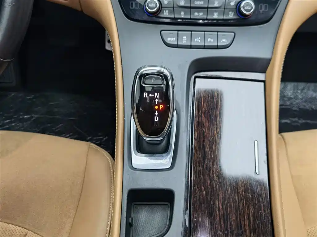 Buick LaCrosse 2016 Model 28T Luxury фото 13