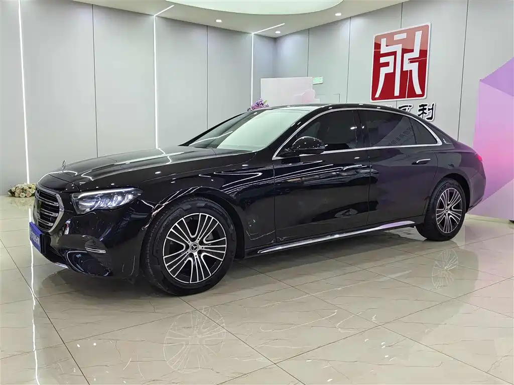 Mercedes-Benz E-Class 2024 E 260 L 4MATIC фото 2