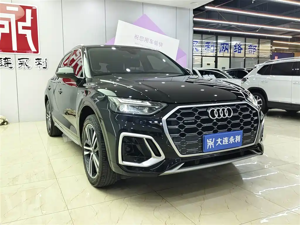 Audi Q5L 2022 40T Fashion Dynamic фото 3