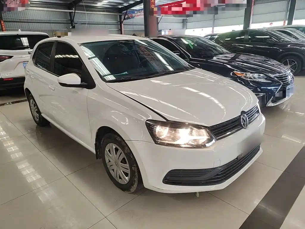 Volkswagen Polo 2016 1.4L Manual Trend фото 4