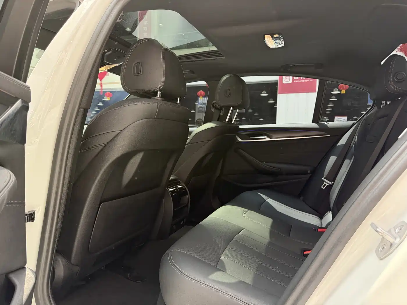 BMW 5 Series (Import) 2022 Model Second Facelift 525i M Sport Package фото 10