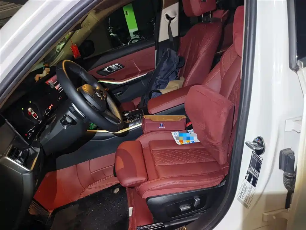 BMW 3 Series 2023 325Li M Sport Package фото 8