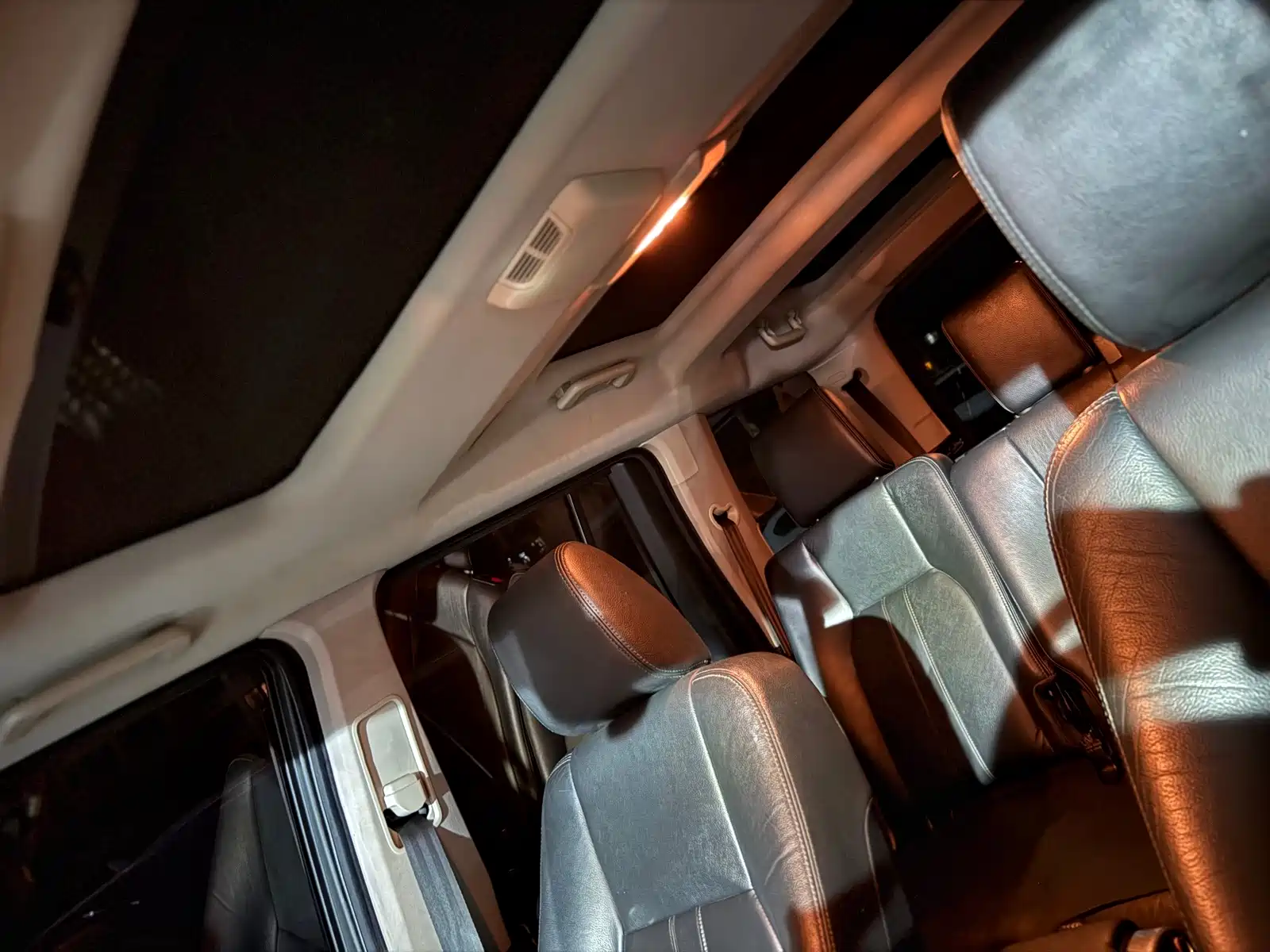 صورة 7 - Land Rover Discovery