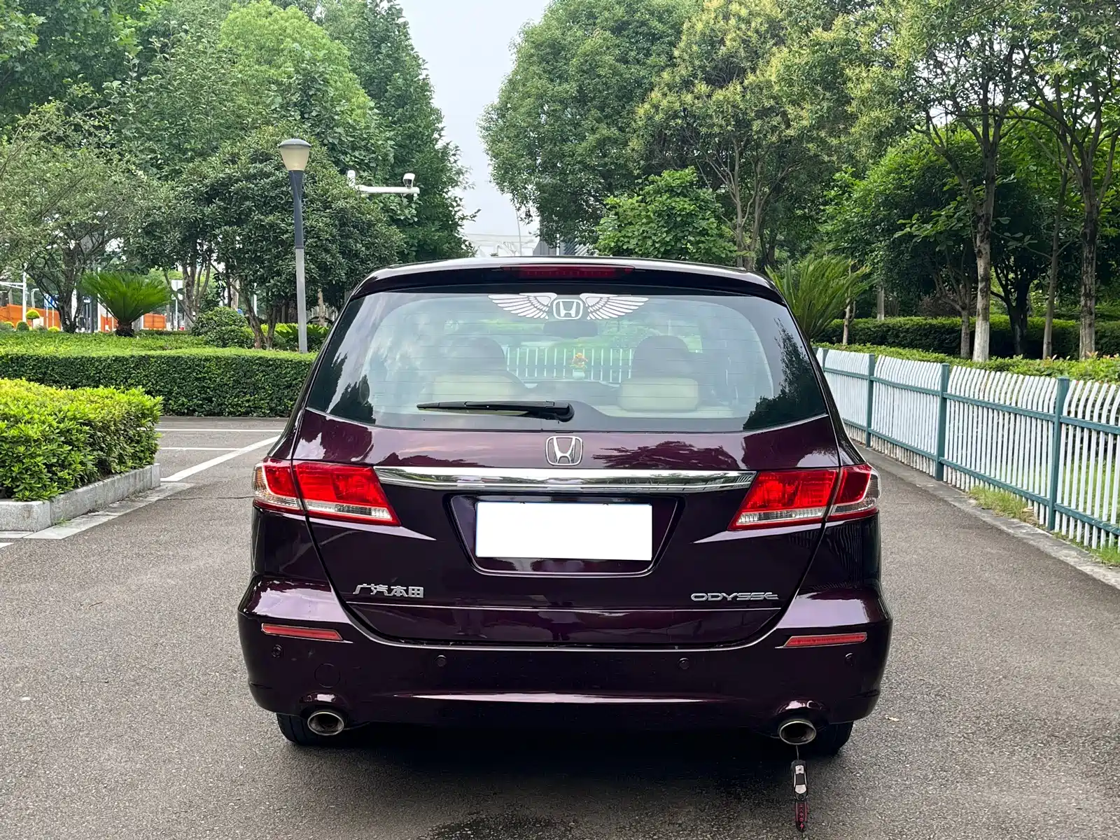 Фото 8 - Honda Odyssey