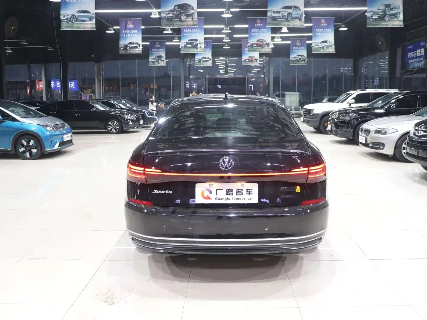 Volkswagen Passat 2023 330TSI Elite Edition фото 7