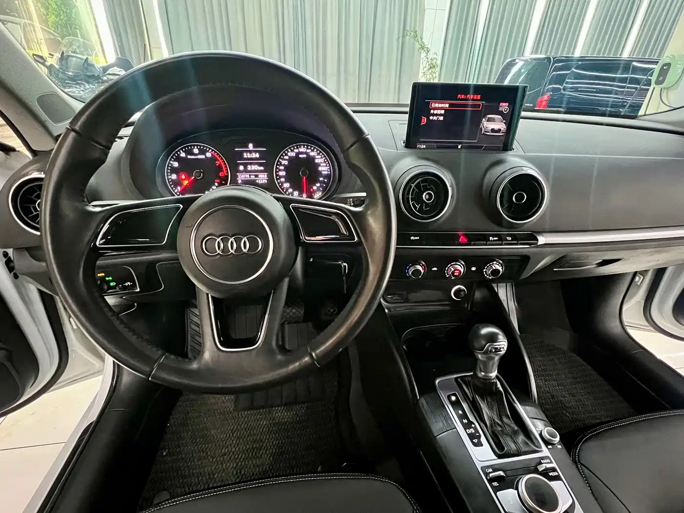 Audi A3 2017 Limousine 35 TFSI Progressive фото 10