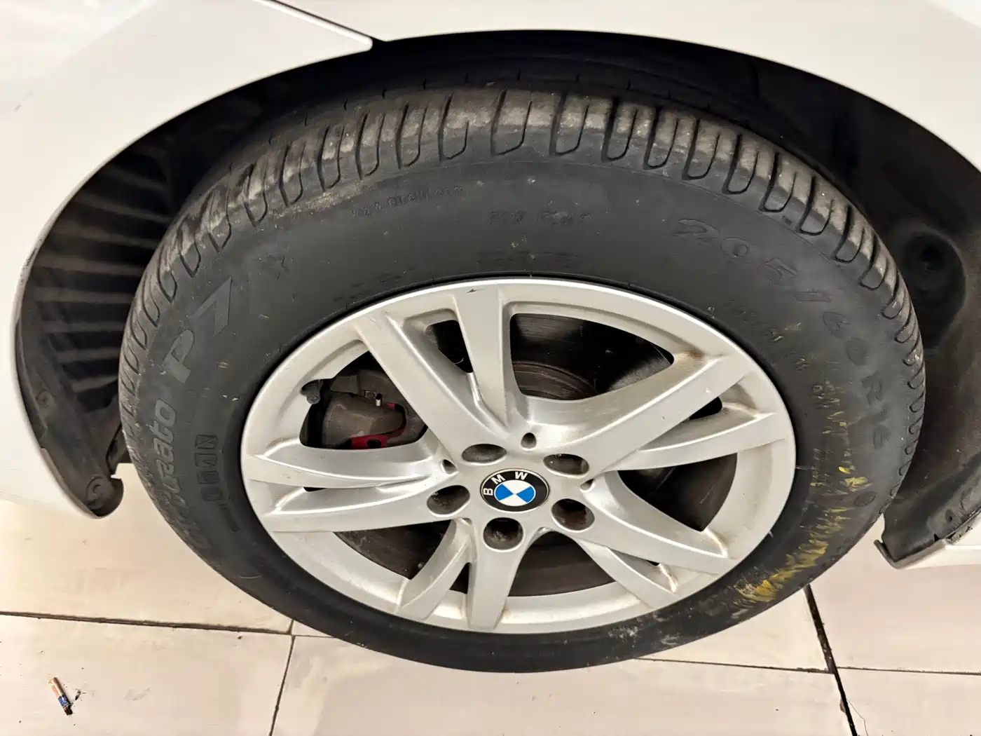BMW 2 Series Touring 2017 2016 218i Leading
