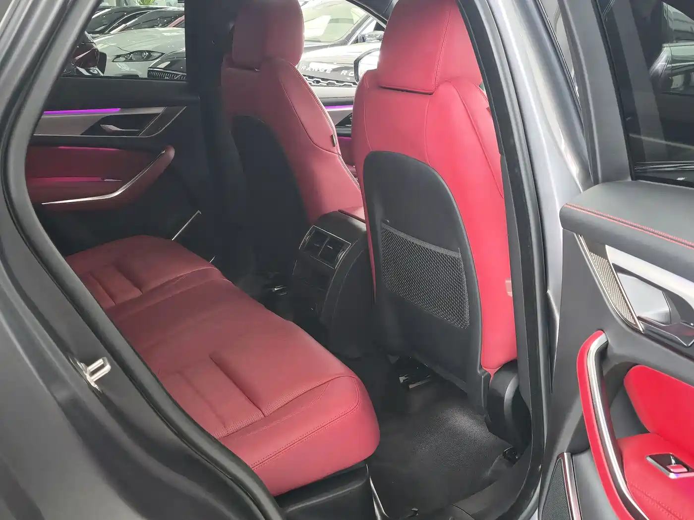 Jaguar F-PACE 2024 P250 R-Dynamic S фото 12