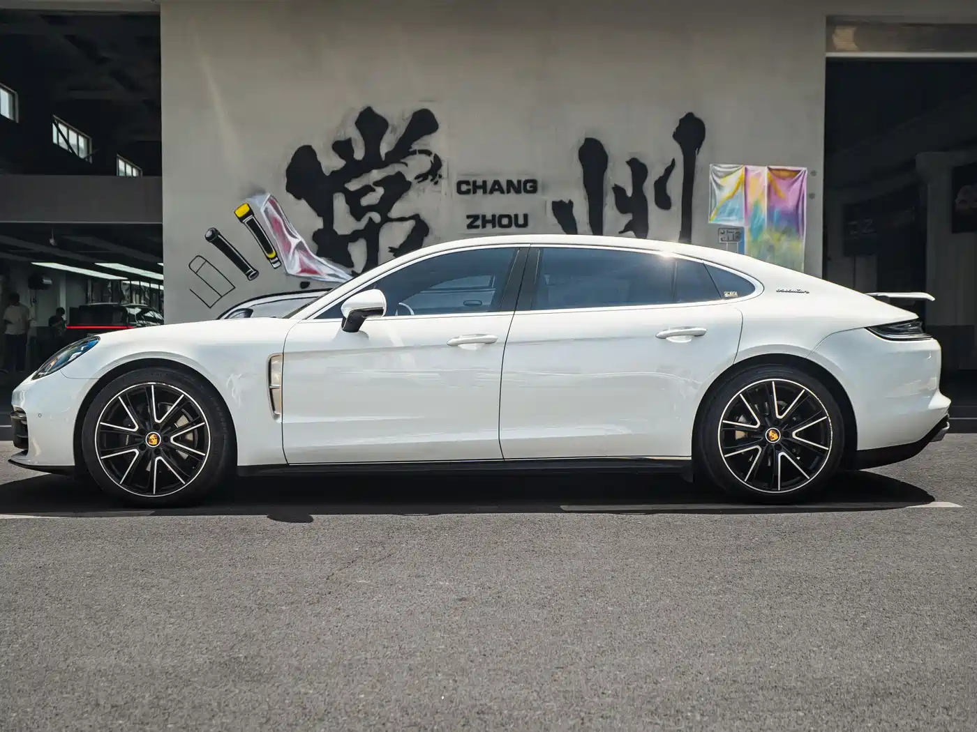 Porsche Panamera 2023 Panamera 4 Executive Long Wheelbase 2.9T фото 3