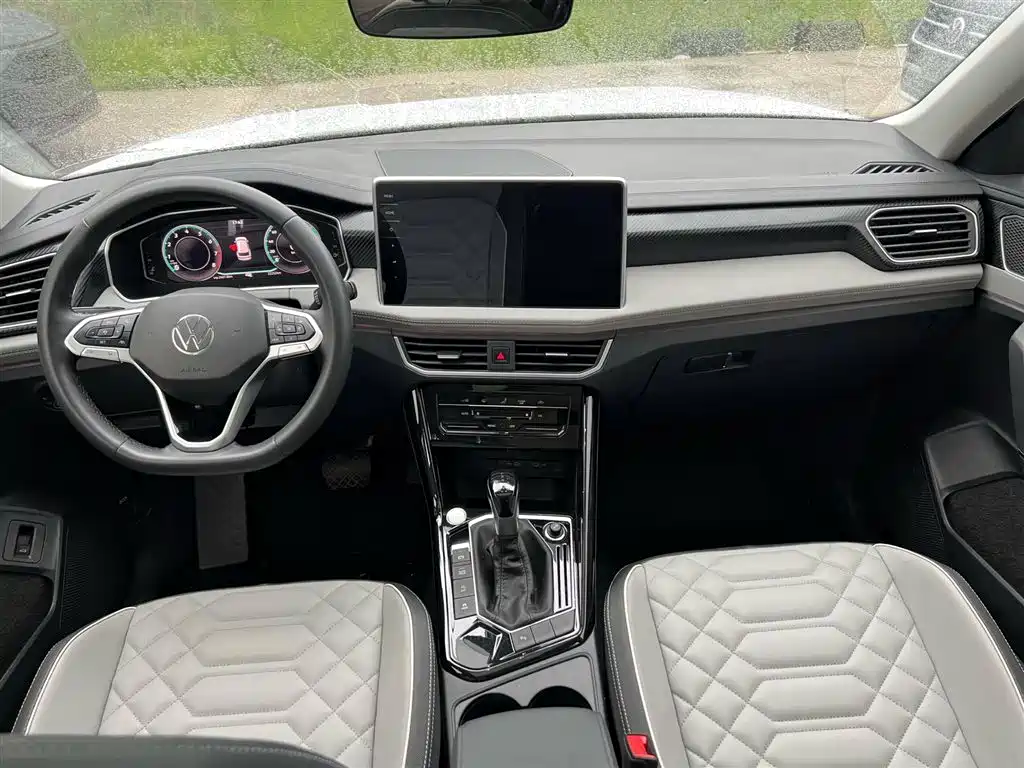 Volkswagen Tayron 2023 280TSI 2WD Luxury Plus Advanced Edition фото 13