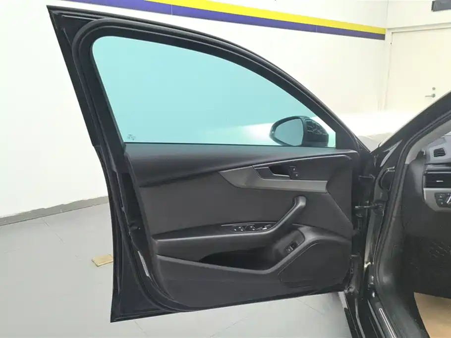 Audi A4L 2019 40 TFSI Progressive (China VI) фото 7