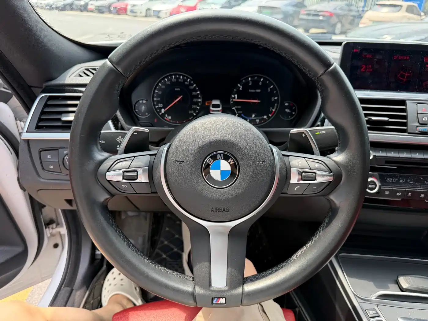 BMW 3 Series GT 2018 320i M Sport фото 8