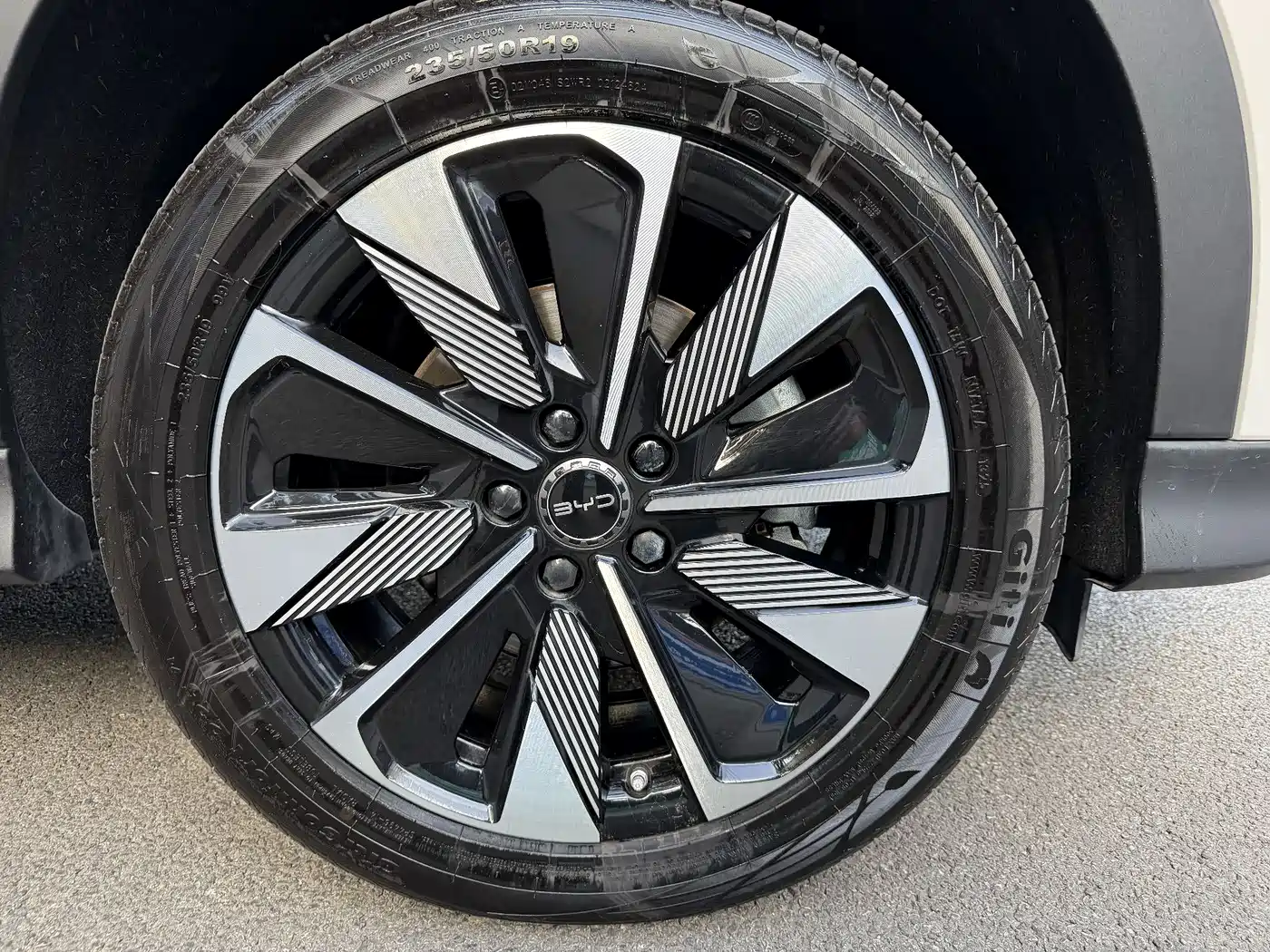 BYD Song PLUS PHEV 2025 EV Smart Driving Edition 520km Luxury фото 25