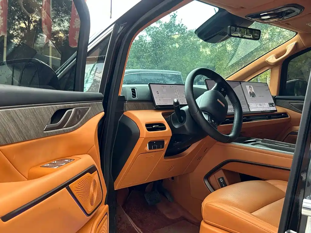 WEY Alpine 2026 2025 AWD Alpine 8