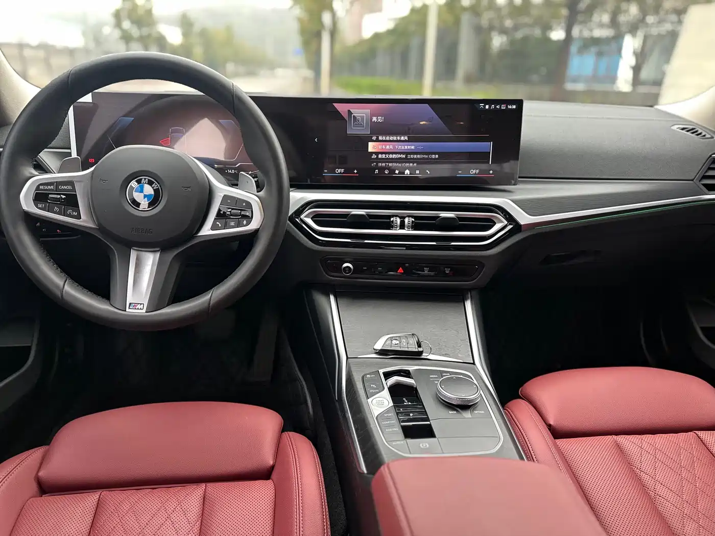 BMW 3 Series 2024 325i M Sport Package фото 7