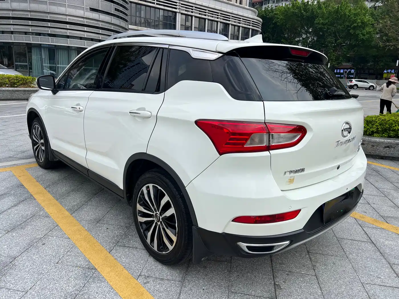 GAC Trumpchi Trumpchi GS4 2015 200T G-DCT Luxury Edition фото 5