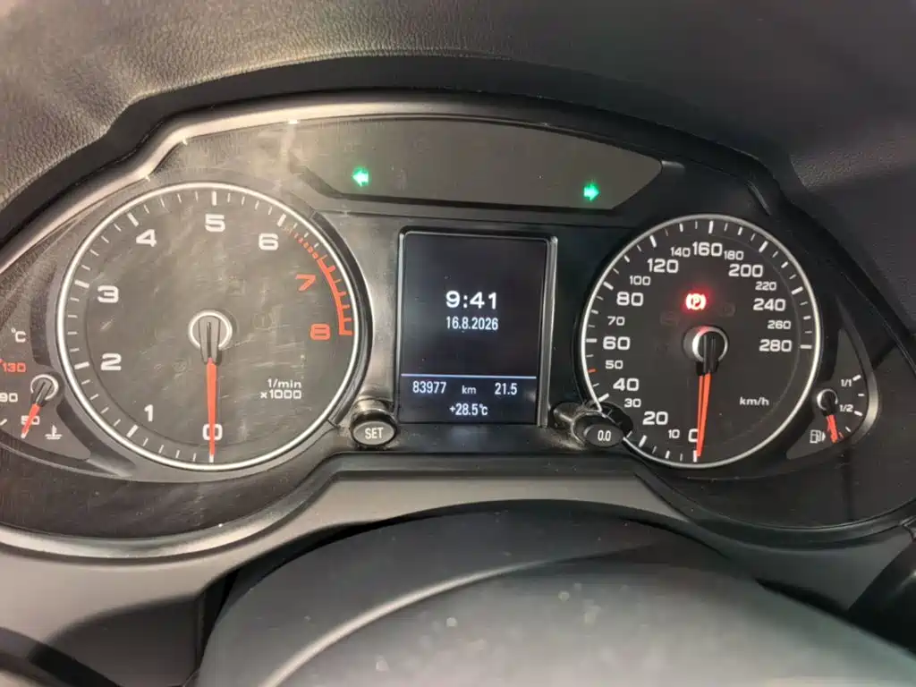 Audi Q5 2018 2017 Plus 40 TFSI Technology
