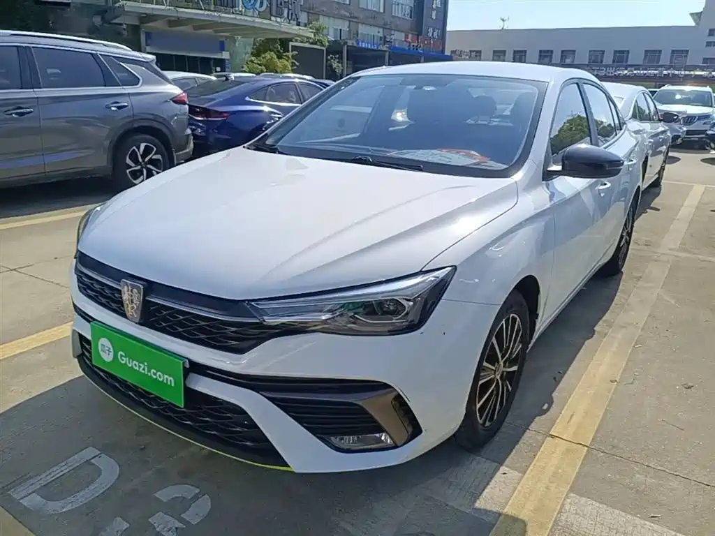 Roewe i5 2021 1.5L Manual Platinum Edition