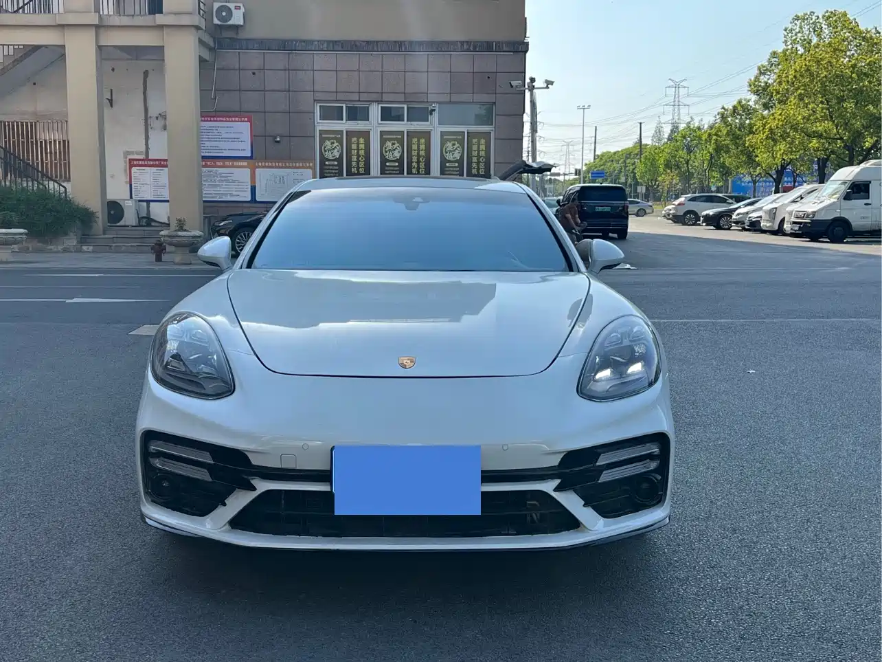 Porsche Panamera 2016 Panamera 4 Edition 3.0T фото 2