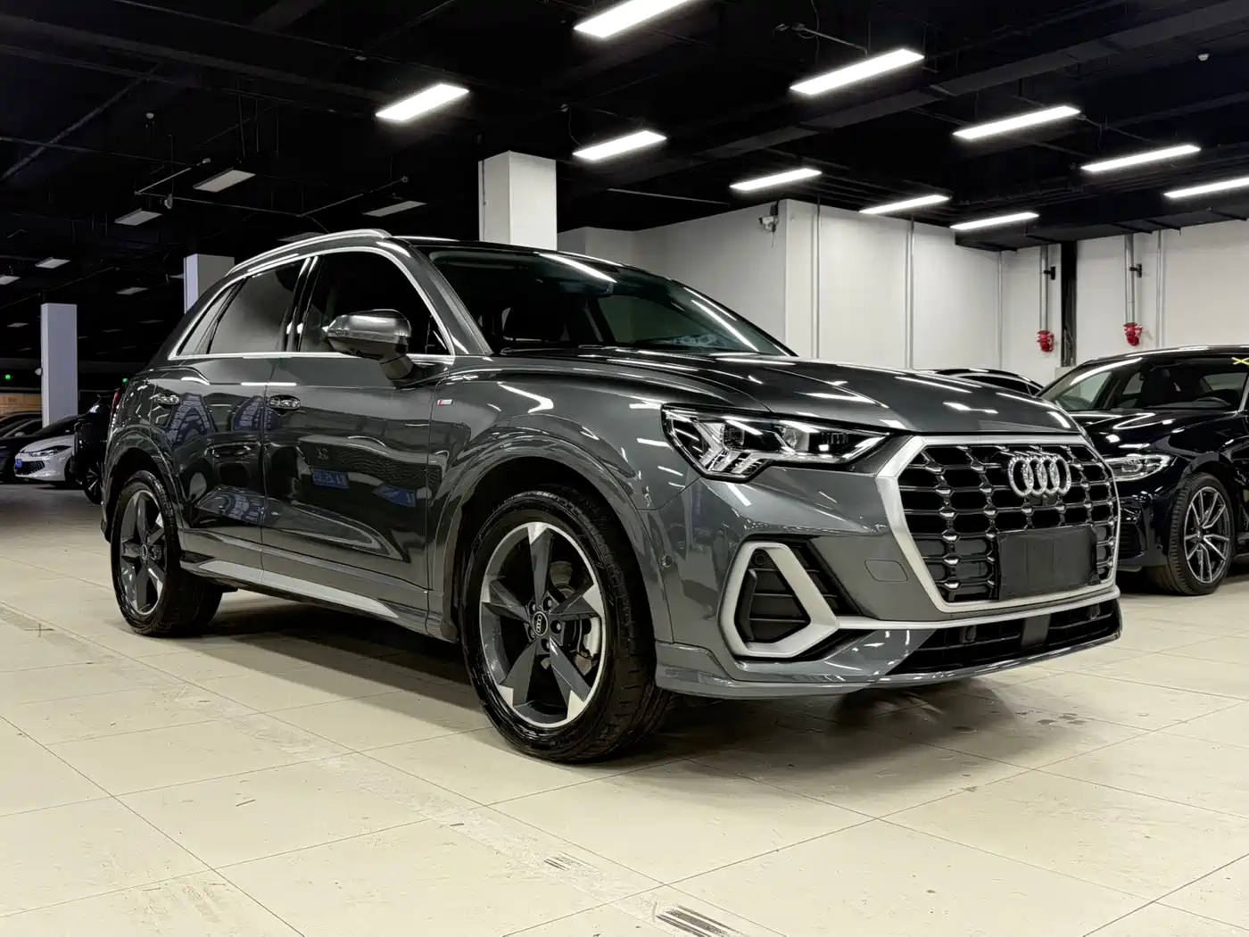 Audi Q3 2022 35 TFSI Fashion Dynamic фото 4