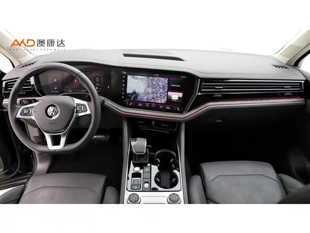 Volkswagen Touareg 2019 3.0TSI Sharp Edge Edition China VI фото 5