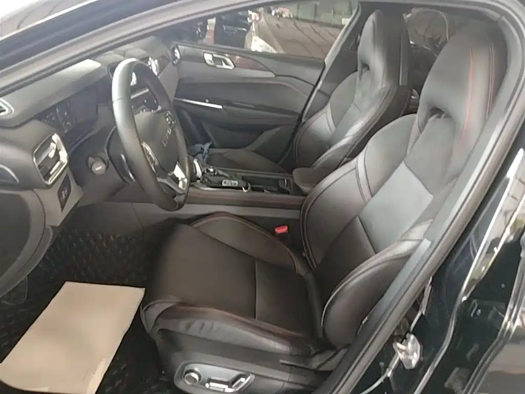 Lynk & Co 03 2019 2.0TD Auto Power Pro Version фото 15