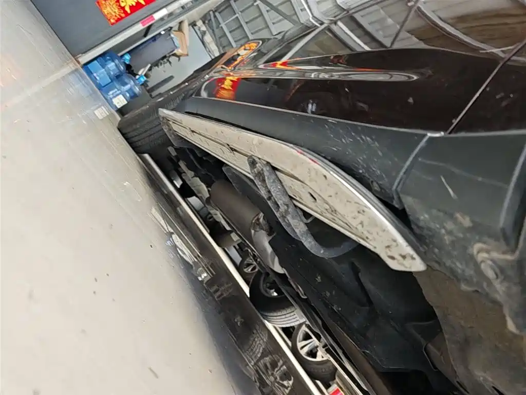 Lexus NX 2018 300h FWD Sharp Edition China VI фото 21