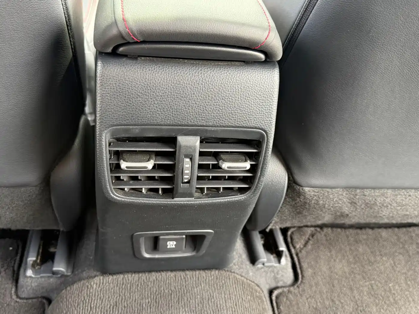 Toyota Levin 2021 185T CVT Sport Edition фото 16