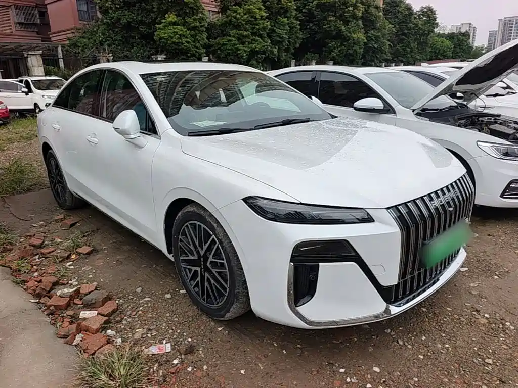 Roewe M7 DMH 2026 2025 Base