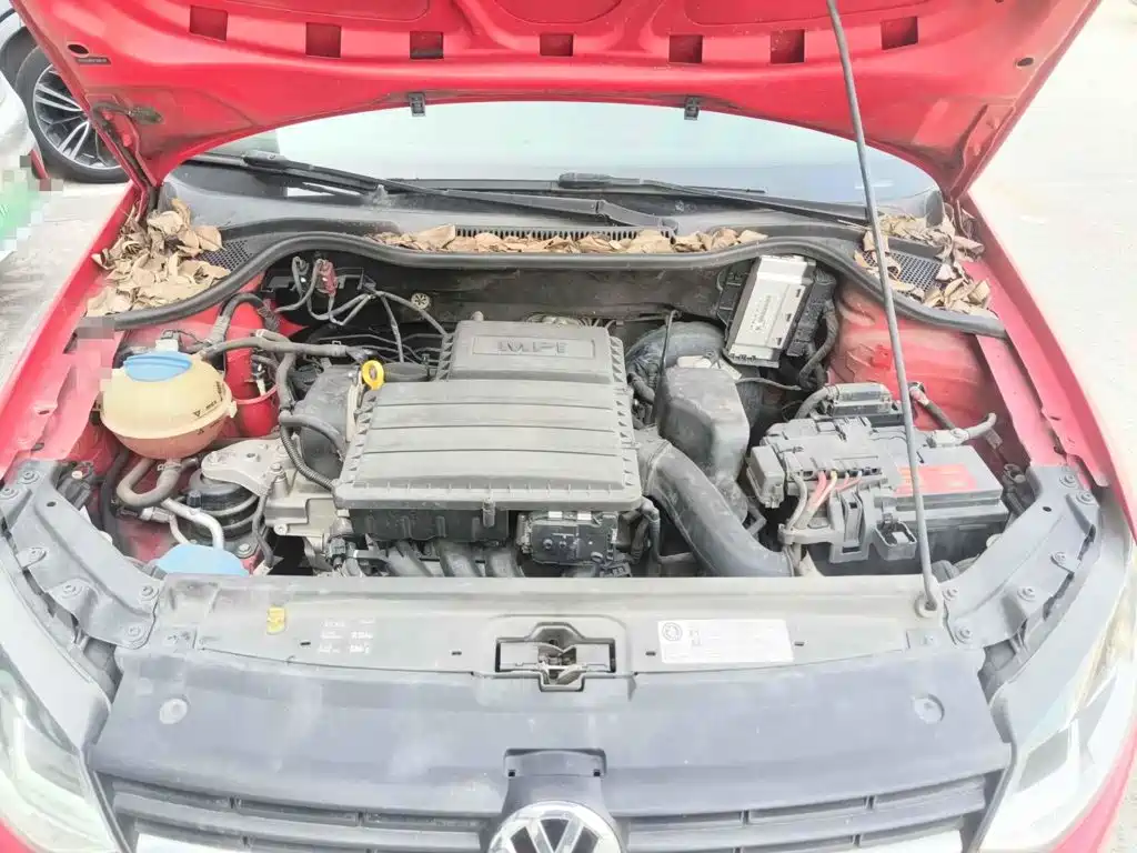 Photo 9 - Volkswagen Polo