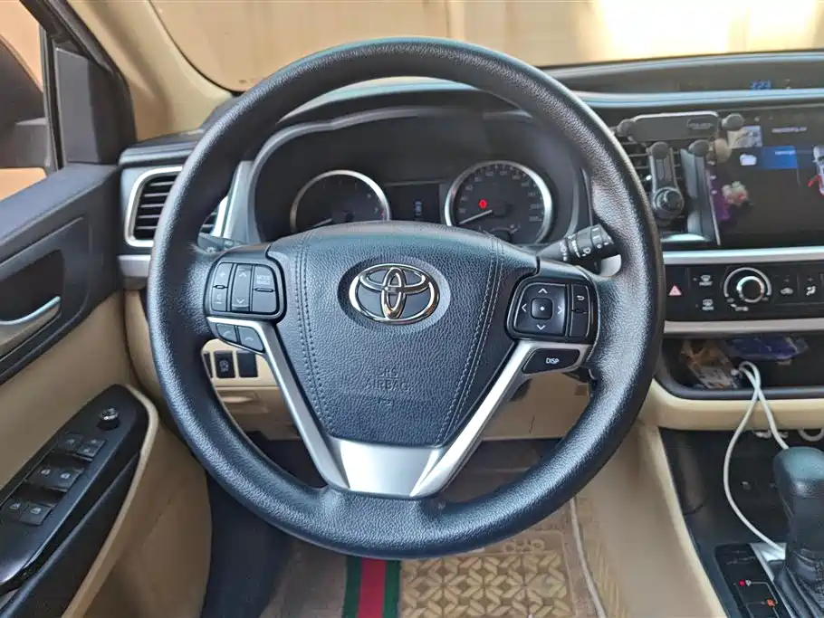 Toyota Highlander 2018 2.0T 2WD Elite 5-Seater China VI фото 15