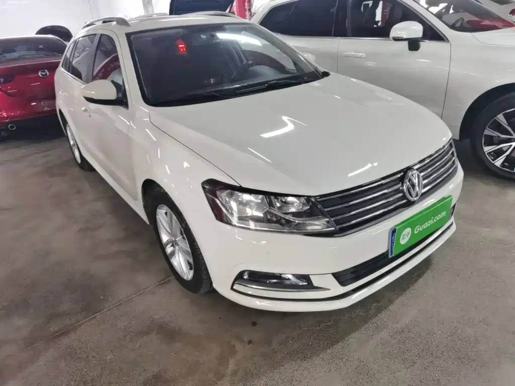 Volkswagen Lavida Tour 2018 2017 180TSI DSG Comfort Edition