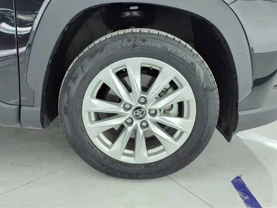 Toyota Corolla Cross 2023 Hybrid 2.0L Pioneer Edition фото 6