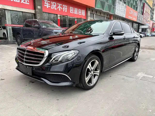 MERCEDES-BENZ E CLASS