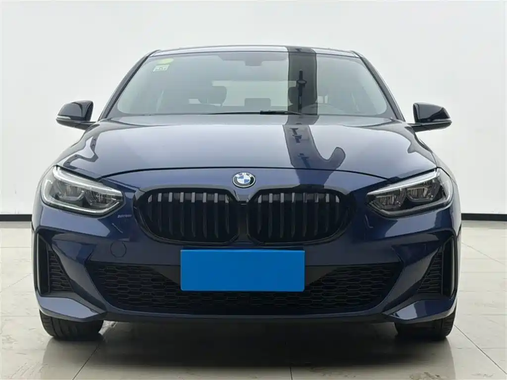 BMW 1 Series 2021 Facelift 120i M Sport Shadow Edition фото 3