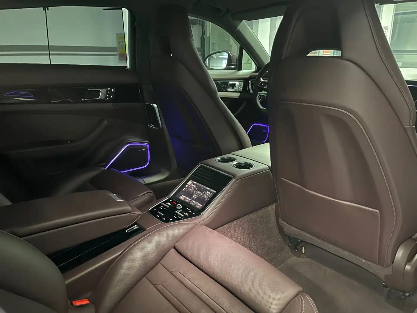 Porsche Panamera 2022 Panamera 4 Executive Long Wheelbase 2.9T фото 20