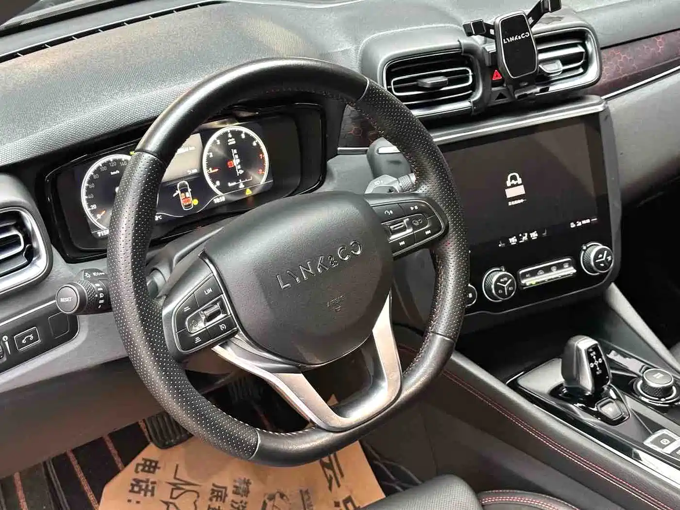 Lynk & Co 03 2019 2.0TD Auto Power Version фото 4