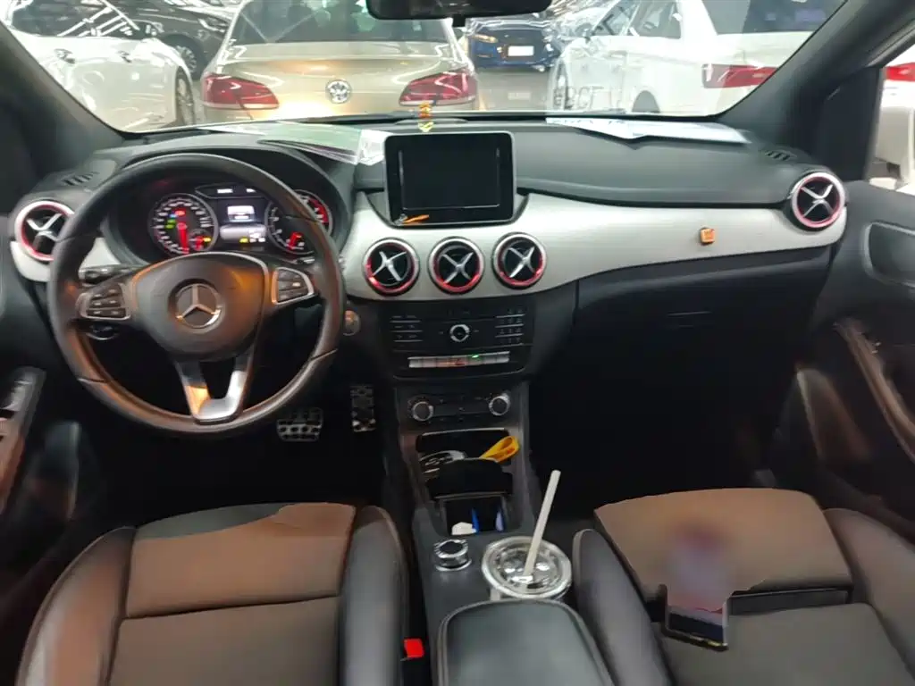 Mercedes-Benz B-Class 2015 B 200 Dynamic фото 10