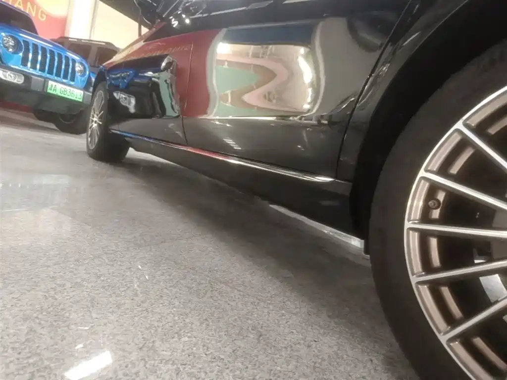 Mercedes-Benz E-Class 2023 E 260 L фото 21