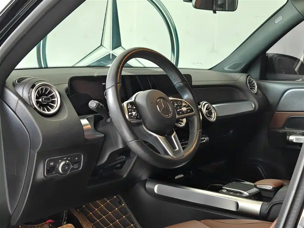 Mercedes-Benz GLB 2023 GLB 220 Dynamic фото 6