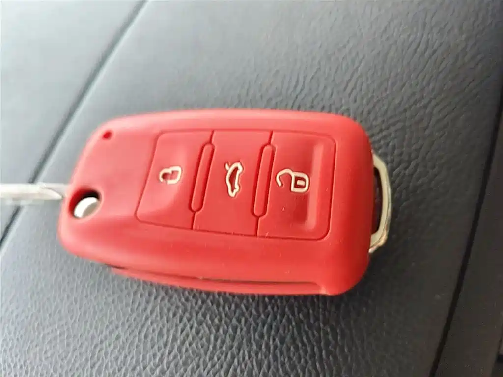 Škoda Fabia 2014 1.4L Automatic Crystal Edition фото 9