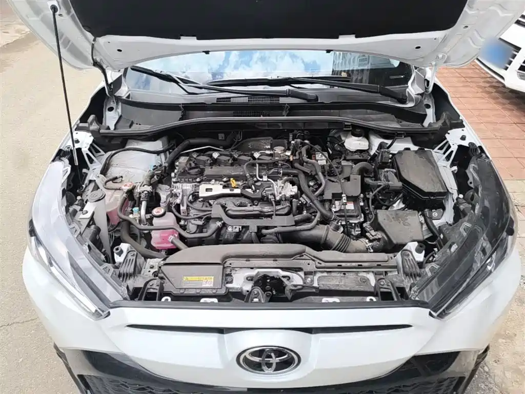 Toyota Frontlander 2024 2.0L Smart Hybrid Dual Engine Leading Edition фото 20