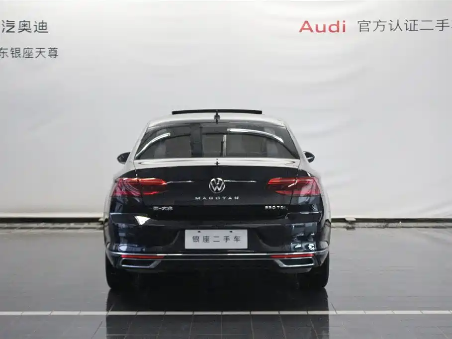 Volkswagen Magotan 2020 330TSI DSG Leading фото 6