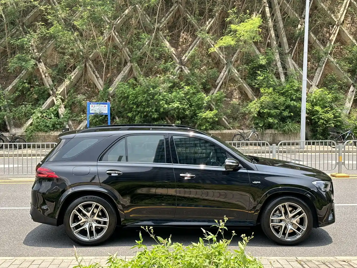 Mercedes-Benz GLE AMG 2024 AMG GLE 53 4MATIC+ фото 9